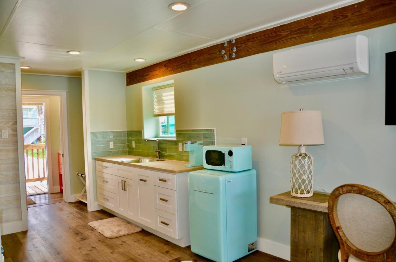 Waterfront Guesthouse On Key Allegro/Little Bay With Dock Rockport Exterior photo
